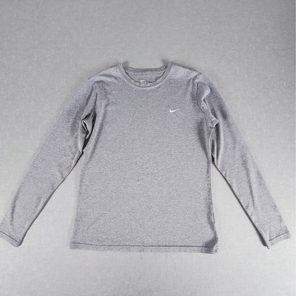 Nike Long Sleeve T-Shirt Women's Size XL Gray Dri-Fit Center Swoosh Logo